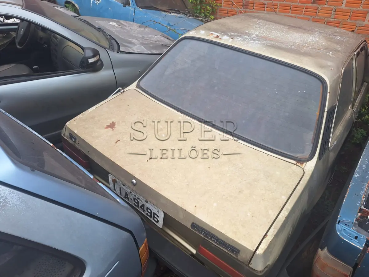 LOTE 001 - GM/Chevette, Placa IIA9496, Ano/Modelo 1983