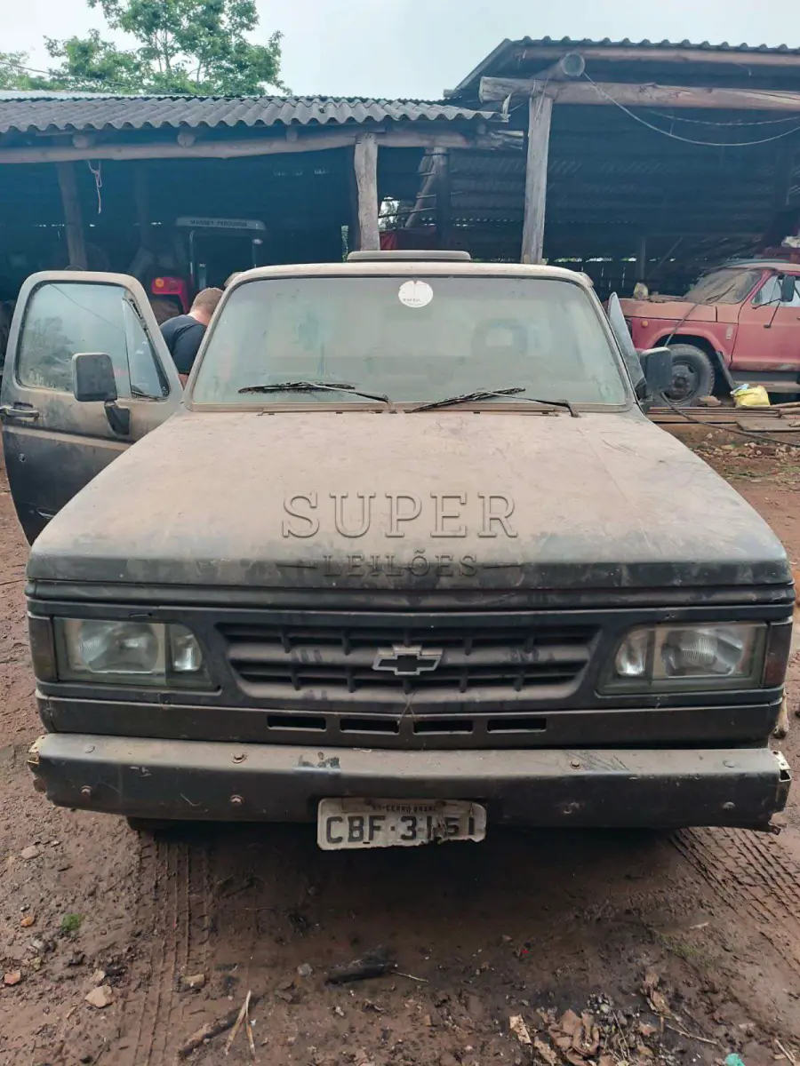 LOTE 001