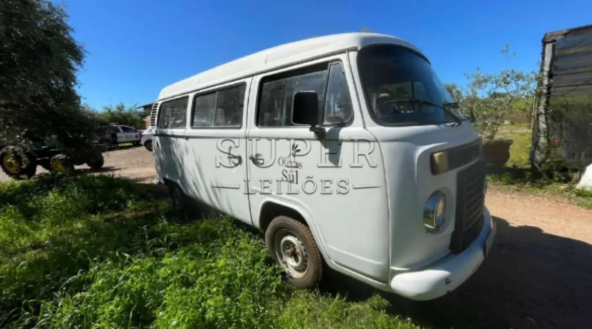 LOTE 007 - VW/KOMBI, placa ISD5191, cor BRANCA, ano/modelo 2012