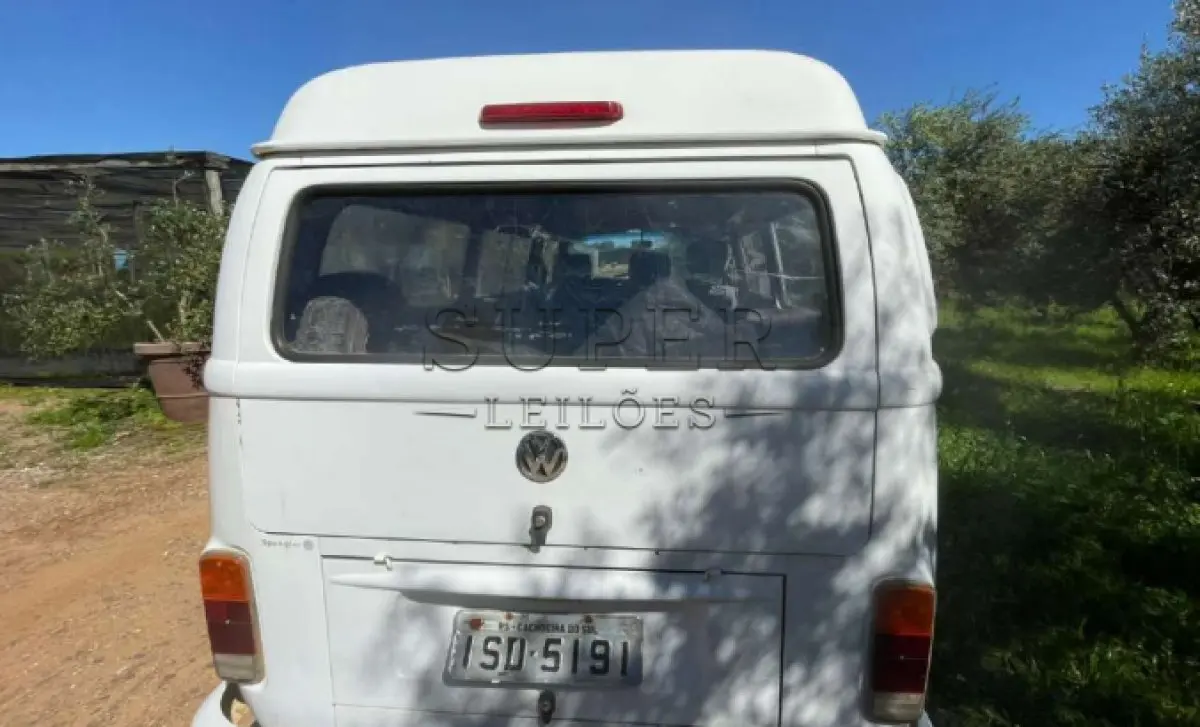 LOTE 007 - VW/KOMBI, placa ISD5191, cor BRANCA, ano/modelo 2012