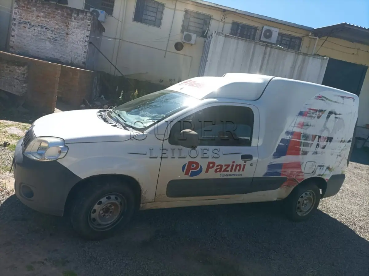 LOTE 014 - Veículo FIAT/FIORINO 1.4 FLEX, ano/modelo 2013/2014, placa IVB5071