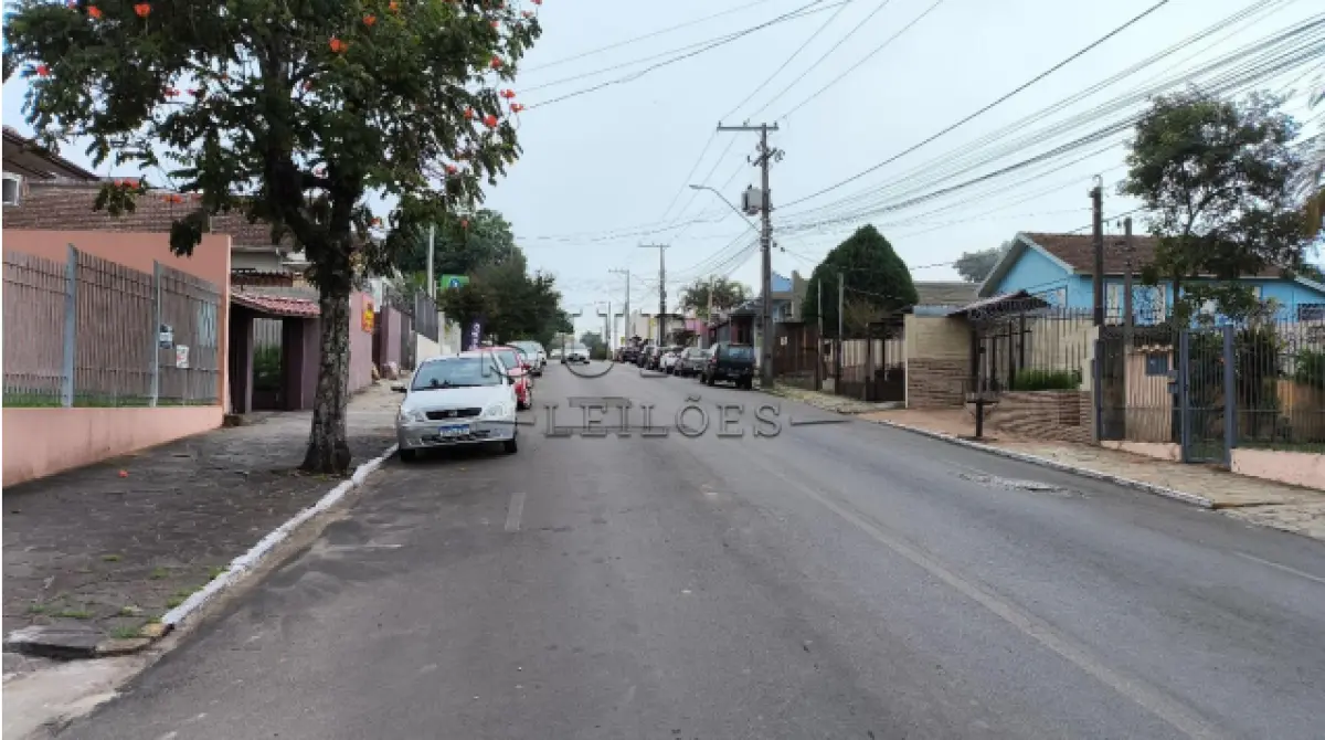 LOTE 001 - Uma Casa de Alvenaria, Rua Aparicio Borges nº 323, São josé, Cachoeira do Sul/RS