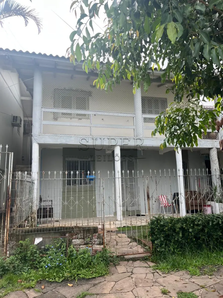 LOTE 0009 - A Fração ideal de 50% (cinquenta por cento) que pertence a executada de um terreno urbano, com benfeitorias de matrícula 15.579 registrado na comarca de Campo Bom, com área de 357,58M² e que se situa na Rua Jacob Spindler, 269, Paulista, Campo Bom/RS.