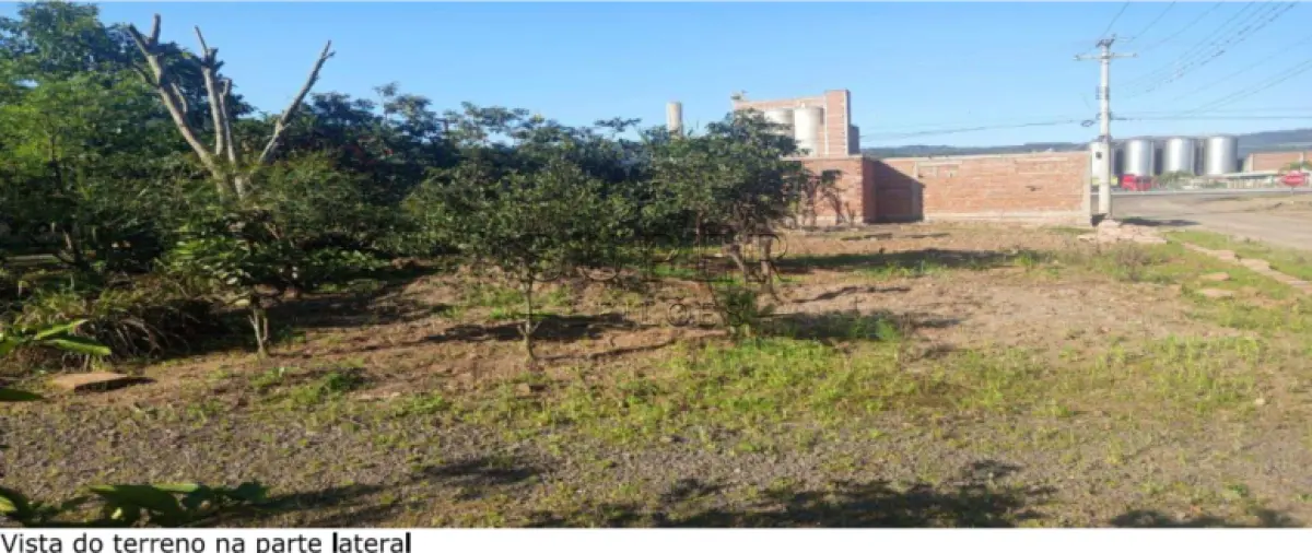 LOTE 002 - UM IMÓVEL URBANO, com benfeitorias não averbadas, com a área de 1.302,00m², Av. Presidente Tancredo Neves n 14.709, bairro Rothmann no município de Igrejinha/RS, sob matrícula nº 3907 do CRI de Igrejinha/RS