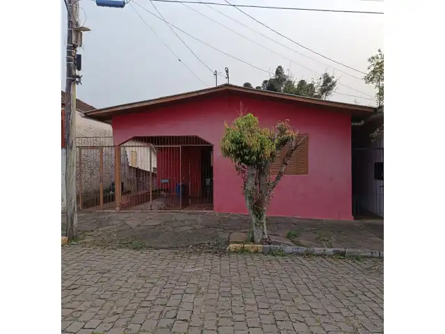 Casa de Alvenaria com 149,80m² a Rua Guaporé , Sobradinho/RS
