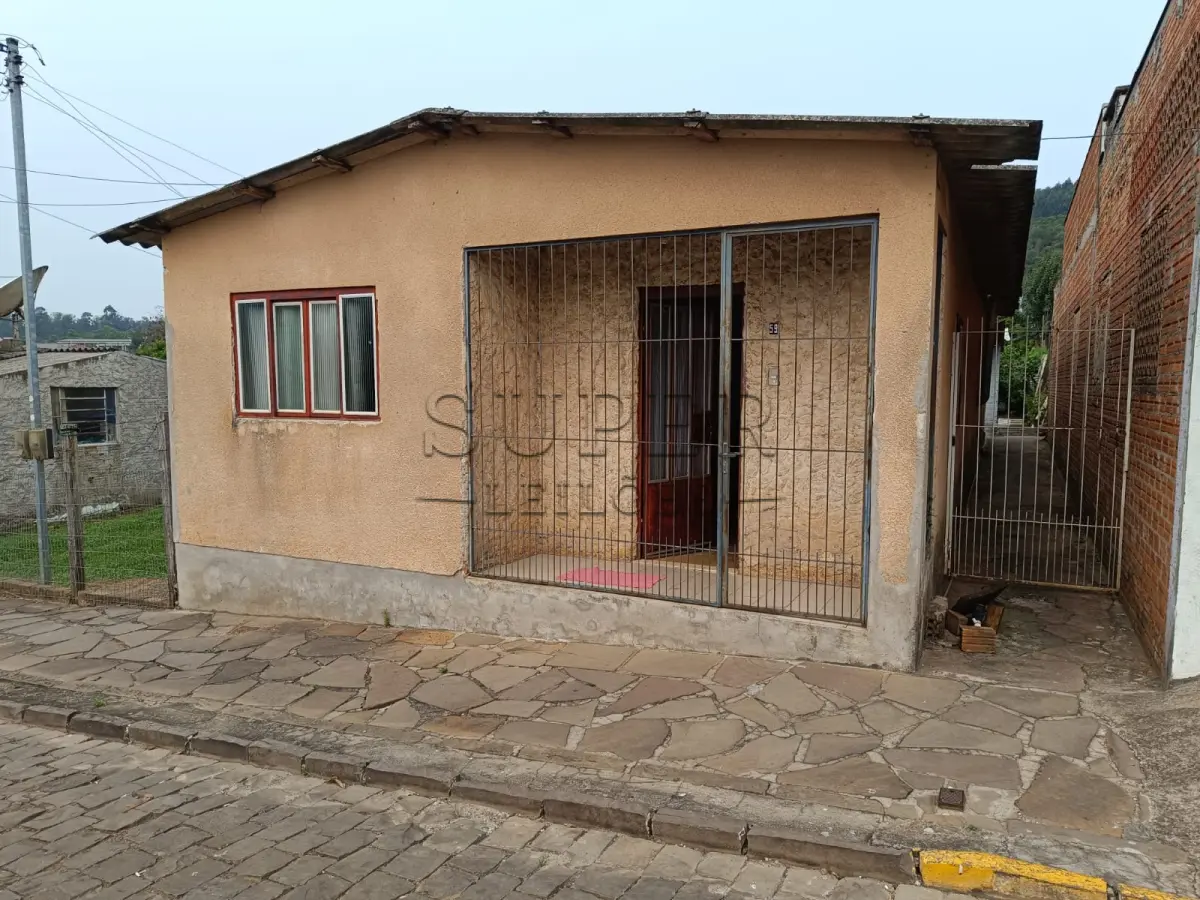 LOTE 001 - Um terreno urbano de 450,00m², situado a Rua Zaida Terezinha Carlotto, 59, Bairro Mairon na cidade de Sobradinho/RS