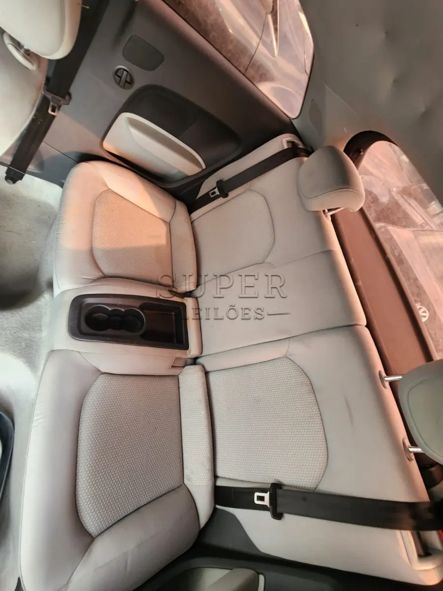 LOTE 001 - o Audi A1 1.4TFSI, placas EUG1166, Chassi WAUAYA8X1CB007226, Ano/Modelo 2011/2012, cor Preto.