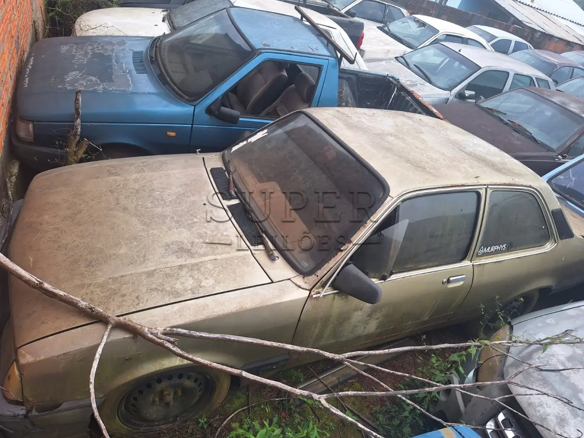 LOTE 001 - GM/Chevette, Placa IIA9496, Ano/Modelo 1983