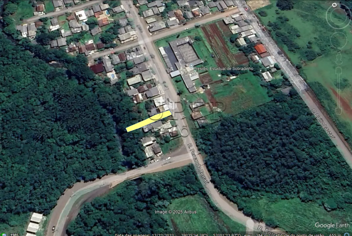 LOTE 001 - Terreno Urbano de 315m², com uma casa de alvenaria localizada na Avenida Fernando Ferrari  n 608, Batrro Vera Cruz em Sobradinho/RS