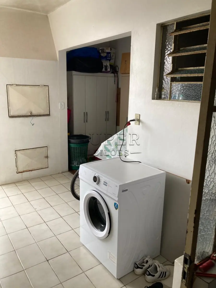LOTE 001 - APARTAMENTO  nº 402, Edifício Comercial e residencial Santo Mioni,  área de 93,77m², Sobradinho/RS