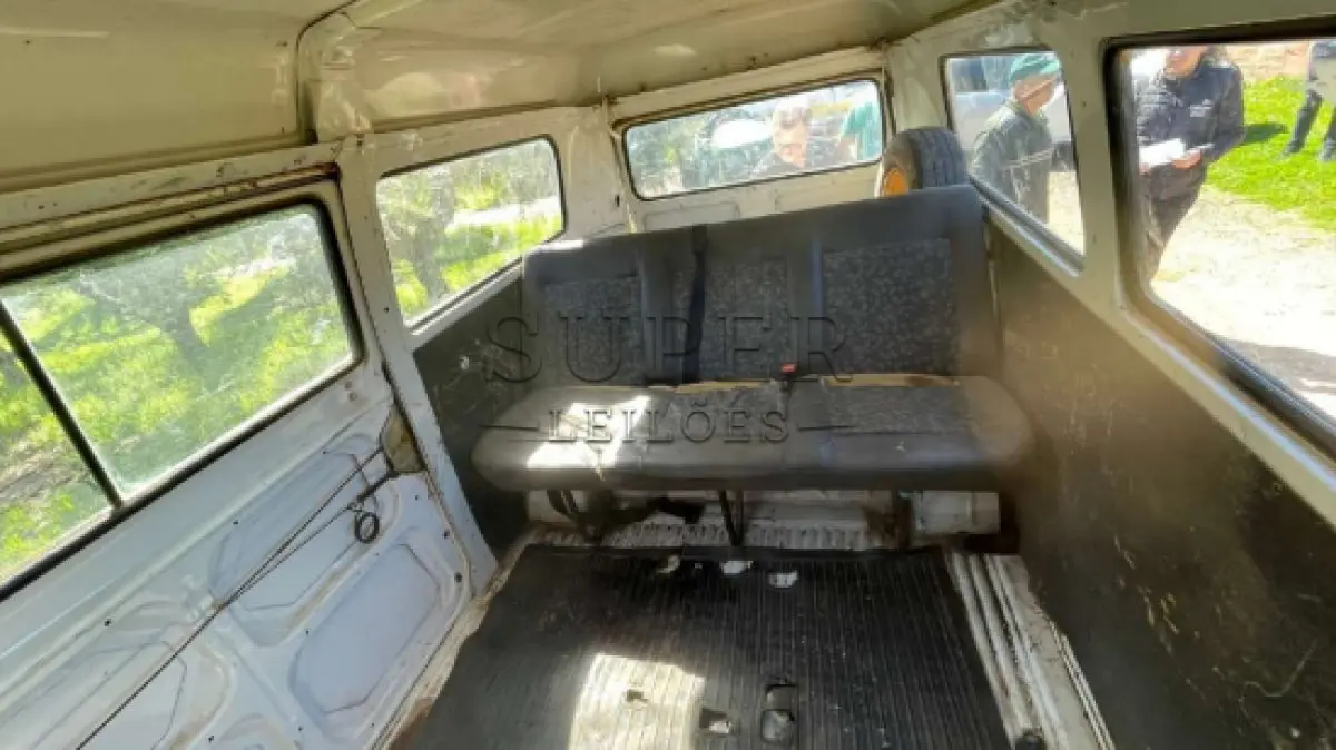 LOTE 007 - VW/KOMBI, placa ISD5191, cor BRANCA, ano/modelo 2012