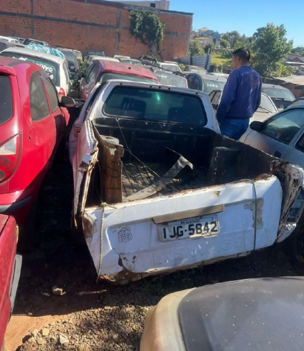 LOTE 005 - VW/Saveiro, Placa IJG5842, Ano/Modelo 1989/1989, Cor Branca