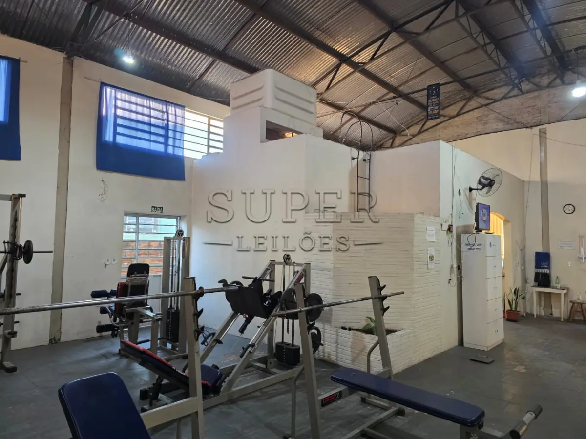 LOTE 001 - UM PRÉDIO DE ALVENARIA, , com área total de 230,00m², Avenida Farroupilha nº 1645, São Francisco de Assis/RS