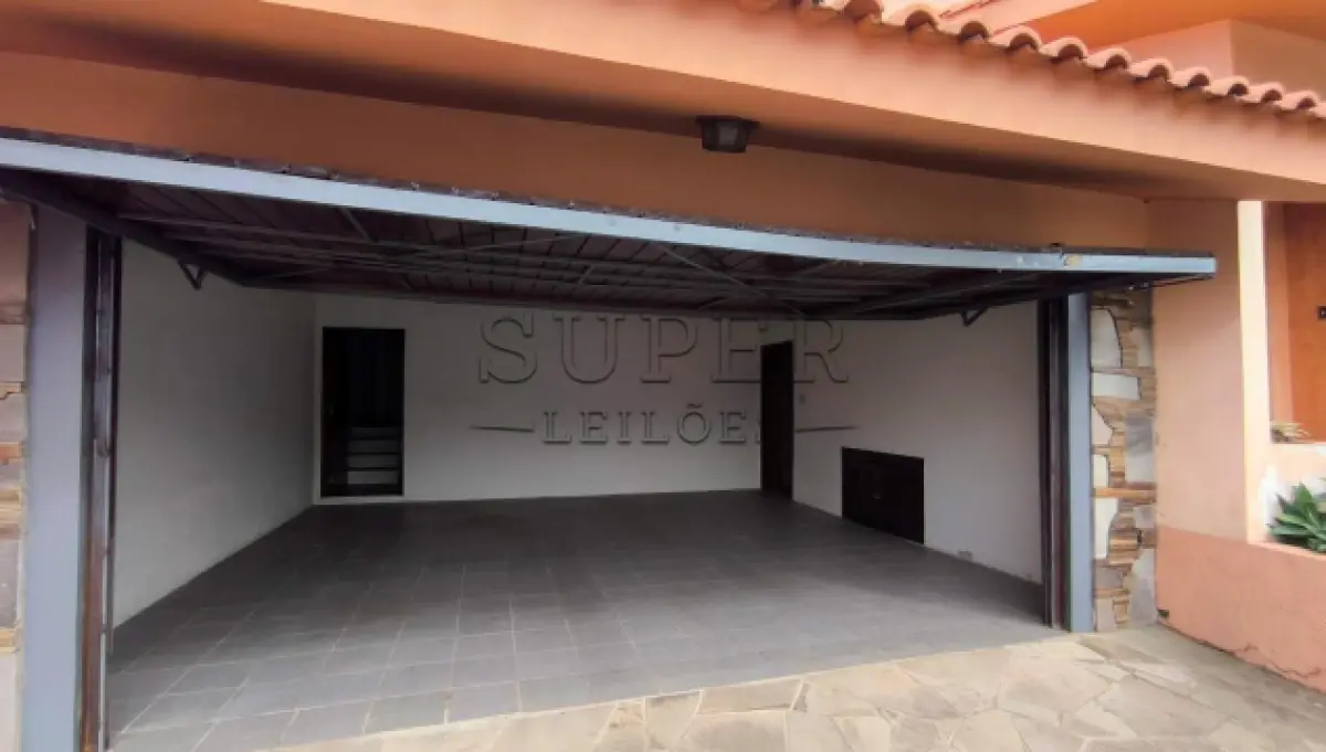 LOTE 001 - Uma Casa de Alvenaria, Rua Aparicio Borges nº 323, São josé, Cachoeira do Sul/RS