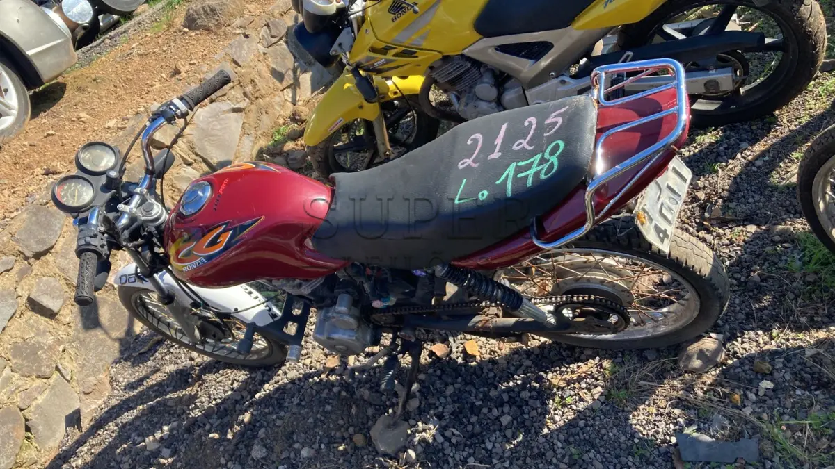 LOTE 0178