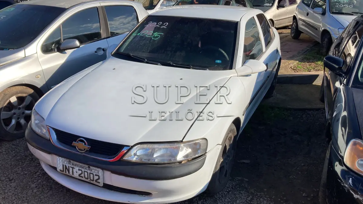 LOTE 0215