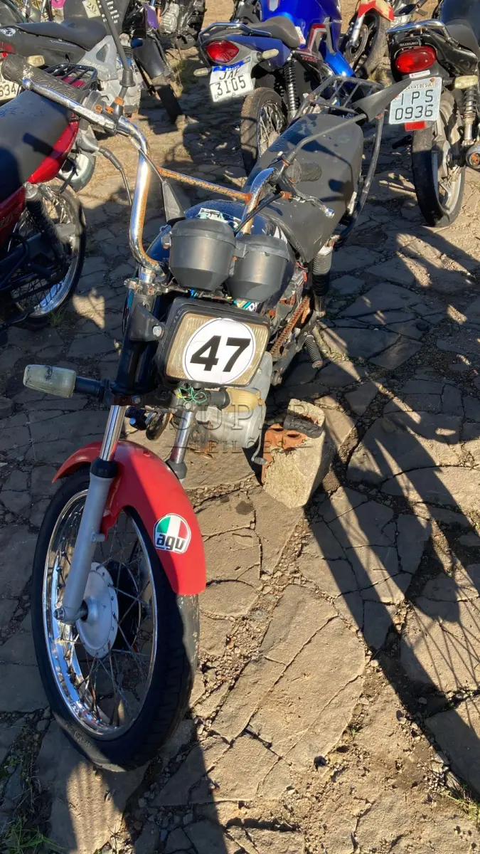 LOTE 0047