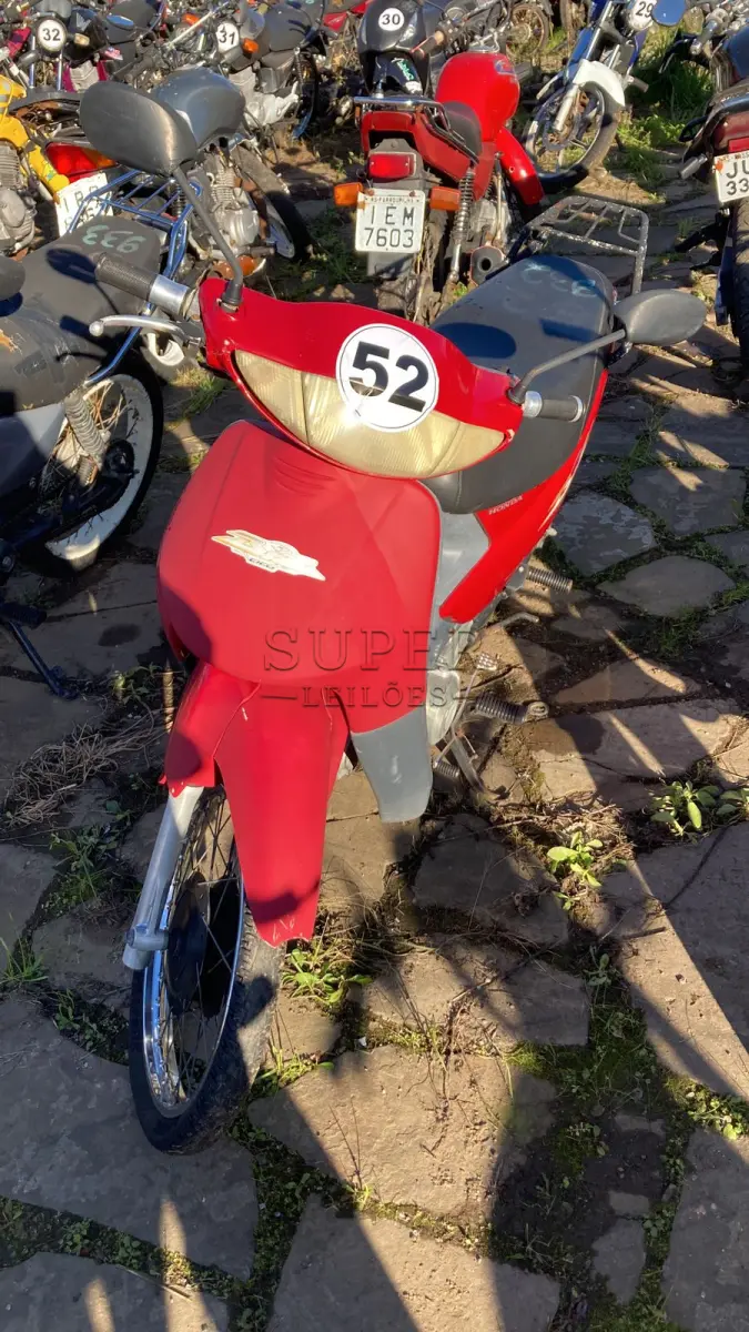 LOTE 0052