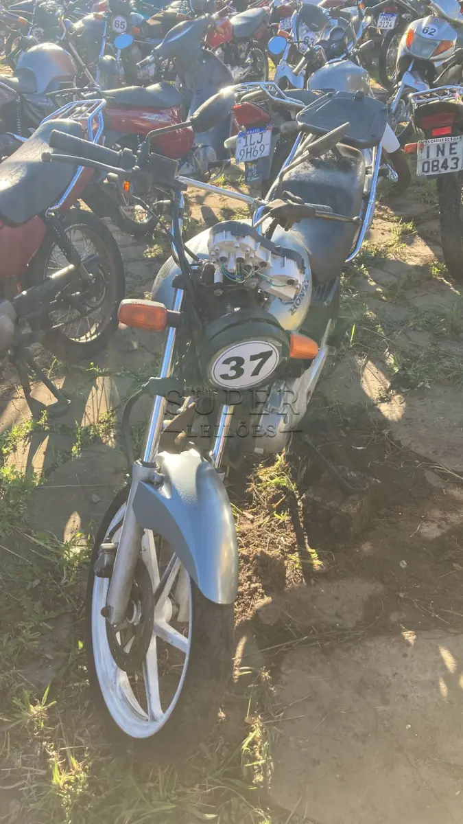 LOTE 0037