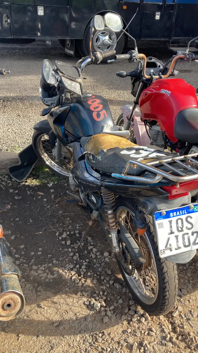 LOTE 0005