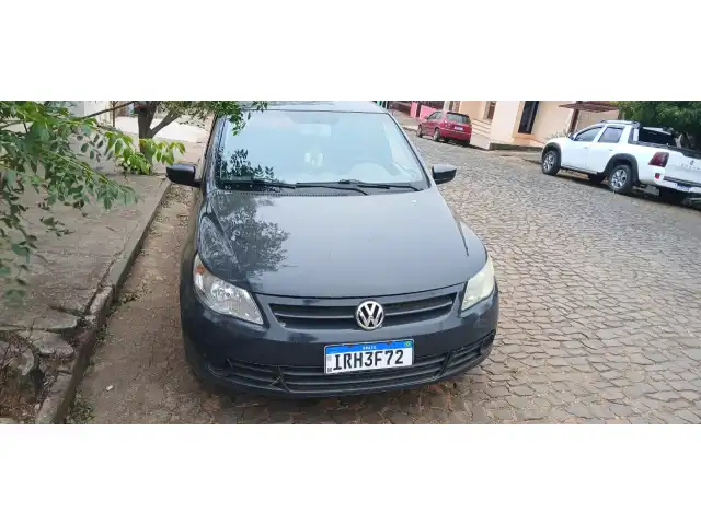 UM VW/GOL 1.0, PLACA IRH3F72